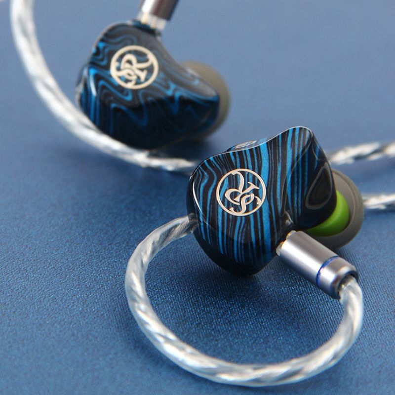 Sound Rhyme SR6 IEM | 骨伝導レジン筐体採用 6ドライバーハイブリッド